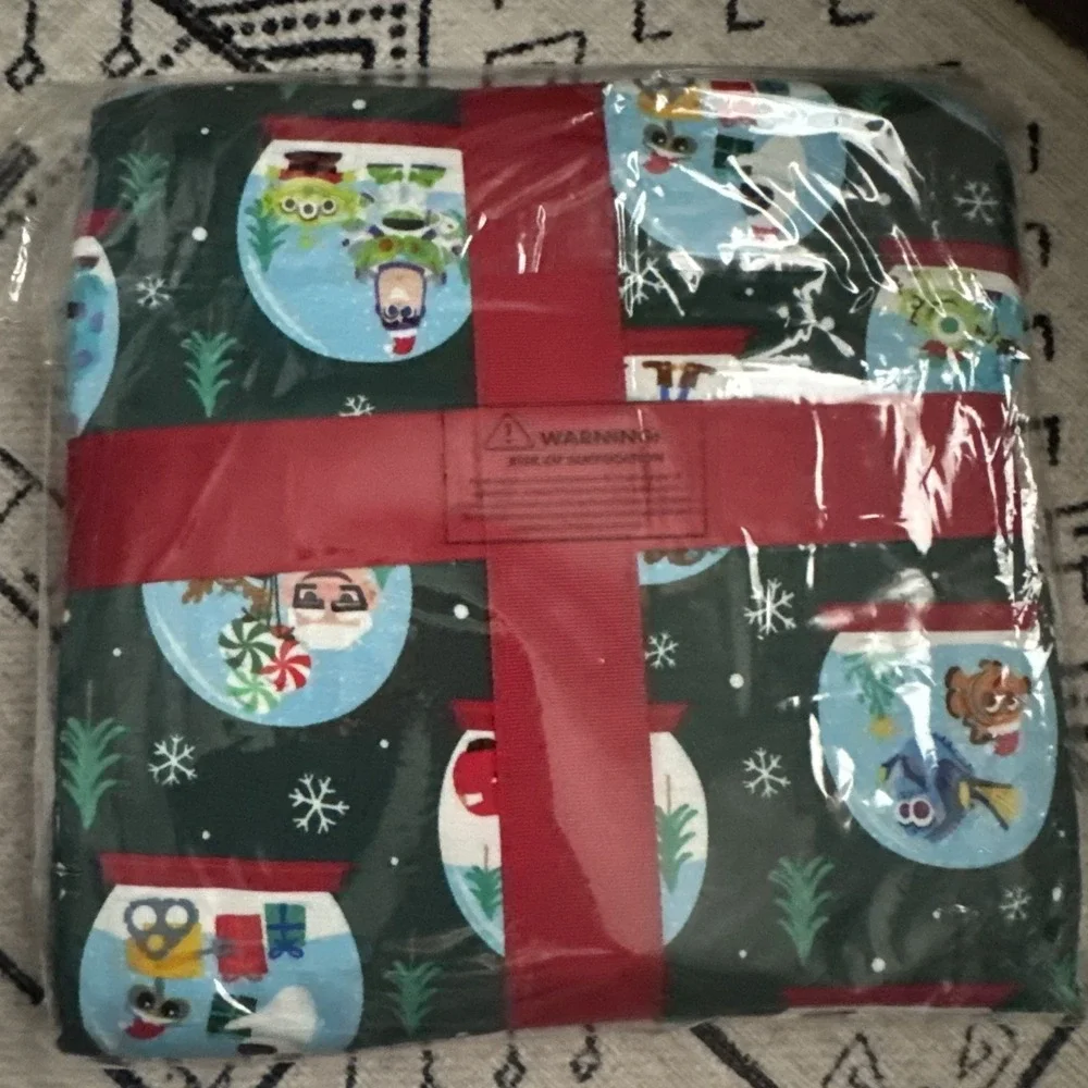 NWT Little Sleepies DISNEY Pixar SNOW GLOBES Large Triple Layered CLOUD BLANKET